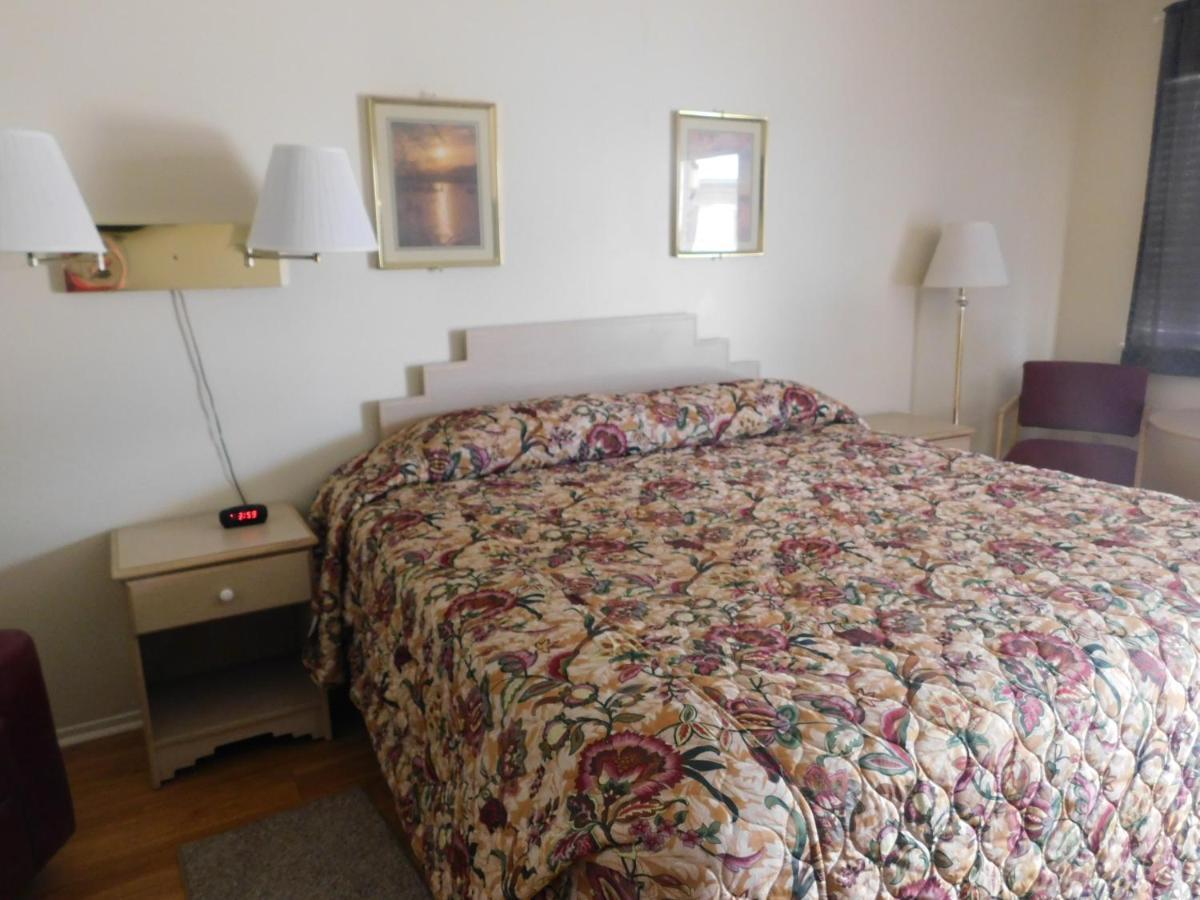 Royal Host Motel Лас-Крусес Экстерьер фото