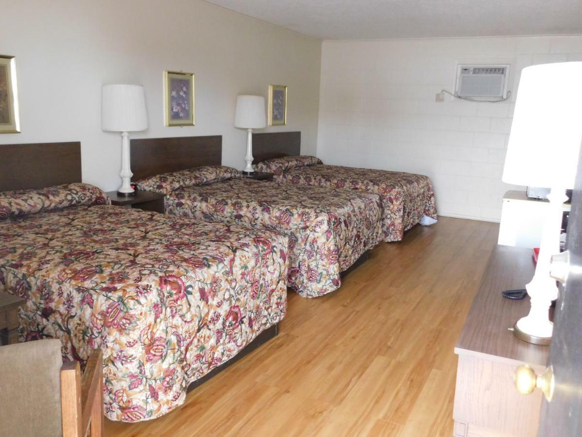 Royal Host Motel Лас-Крусес Экстерьер фото